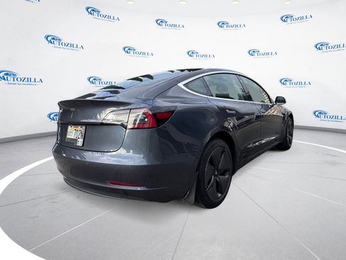 Used 2020 Tesla Model 3 Standard Range image 5