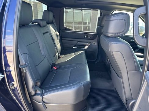 Used 2025 Toyota Tundra Platinum AWD/4WD image 33