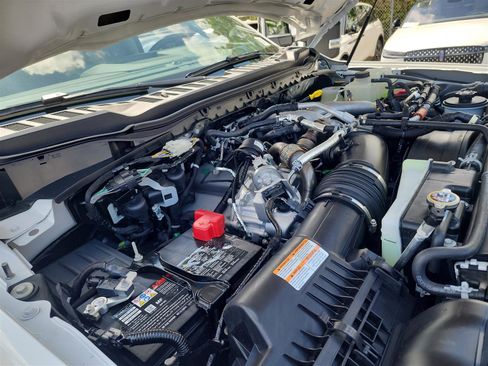 New 2025 Ford F350 Lariat w/ Lariat Ultimate Package image 12