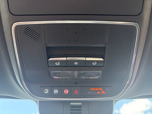 Used 2026 Chevrolet Traverse RS w/ LPO, Floor Liner Package AWD/4WD image 14