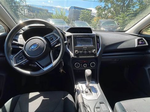 Used 2021 Subaru Crosstrek 2.0i AWD/4WD image 12
