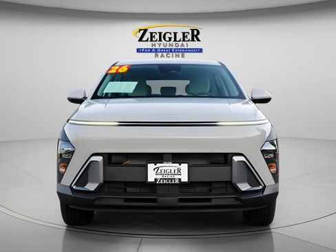 Certified 2026 Hyundai Kona SE AWD/4WD image 2