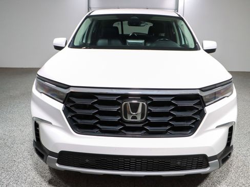 Used 2024 Honda Pilot EX-L image 4