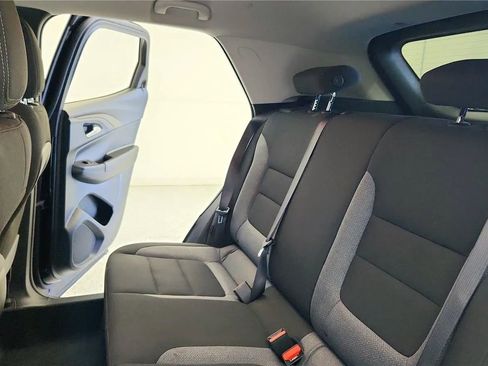 Used 2025 Chevrolet TrailBlazer LT image 30