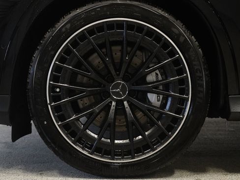 New 2026 Mercedes-Benz GLC 43 AMG 4MATIC image 11