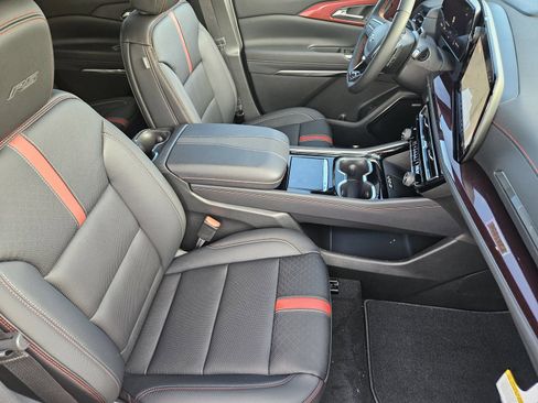New 2026 Chevrolet Traverse RS AWD/4WD image 17