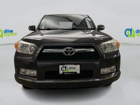 Used 2011 Toyota 4Runner SR5 w/ Premium Pkg w/Leather AWD/4WD image 16