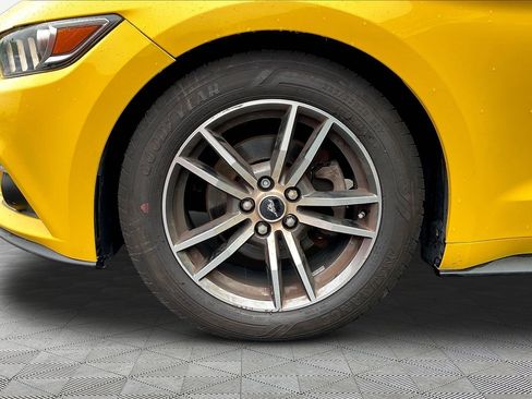 Used 2016 Ford Mustang Premium RWD image 30