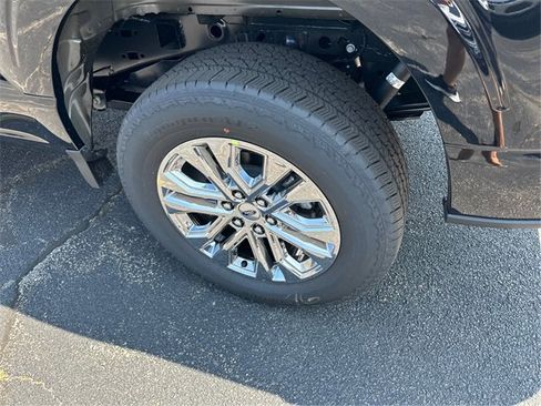 New 2025 Ford F150 Lariat w/ Equipment Group 502A High image 14