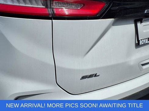 Certified 2023 Ford Edge SEL w/ Convenience Package AWD/4WD image 4