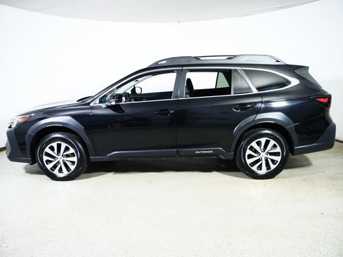 Used 2024 Subaru Outback Premium w/ Popular Package #1A AWD/4WD image 4