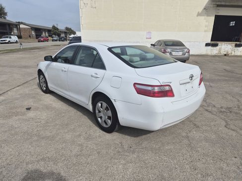 Used 2007 Toyota Camry CE image 3