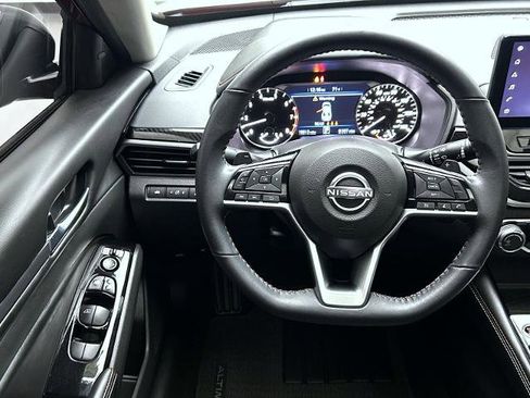 Certified 2024 Nissan Altima 2.5 SR w/ SR Premium Package AWD/4WD image 12
