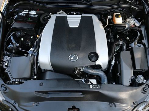 Used 2016 Lexus IS 300 AWD image 34