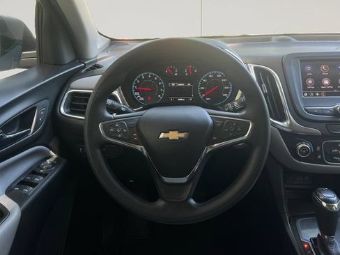 Used 2020 Chevrolet Equinox LS w/ LS Convenience Package FWD image 14