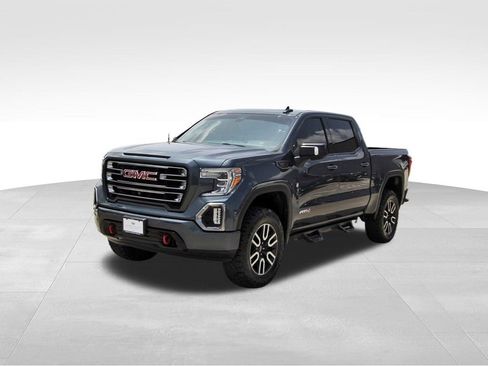 Used 2019 GMC Sierra 1500 AT4 w/ Off Road Performance Package AWD/4WD image 2