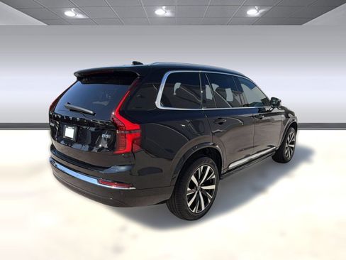 New 2026 Volvo XC90 B5 Core w/ Protection Package AWD/4WD image 9