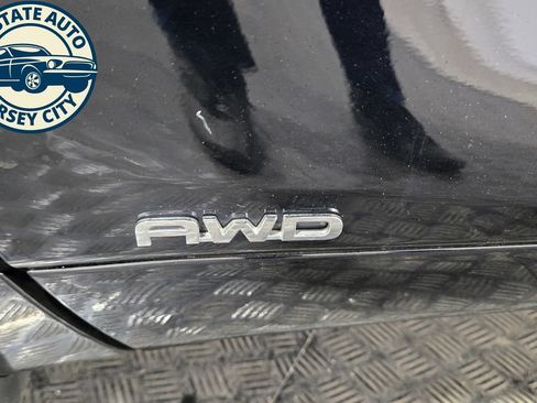Used 2024 Toyota Highlander XLE AWD/4WD image 28