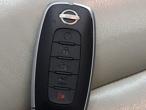 Certified 2023 Nissan Rogue SL w/ SL Premium Package image 24