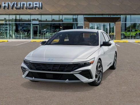 New 2026 Hyundai Elantra SEL Sport Premium FWD image 6