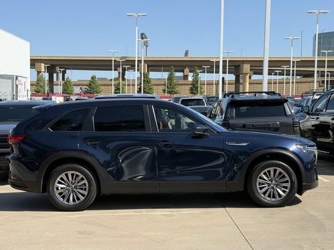 Used 2025 MAZDA CX-90 3.3 Turbo w/ Select Package AWD/4WD image 3