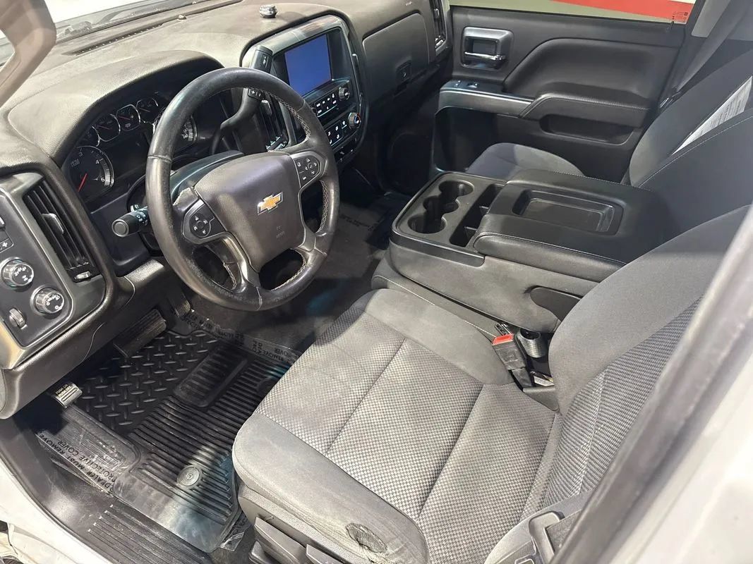 Used 2019 Chevrolet Silverado 2500 LT AWD/4WD image 62