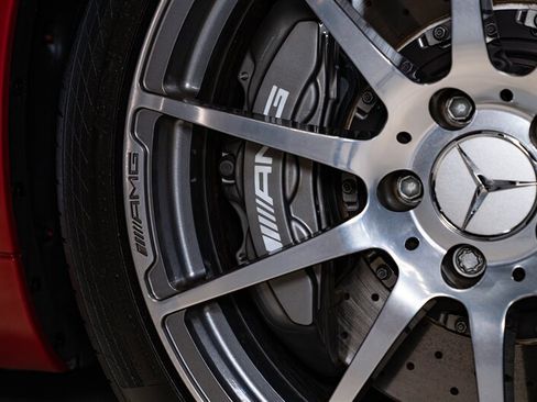 Used 2011 Mercedes-Benz SLS AMG Coupe image 19