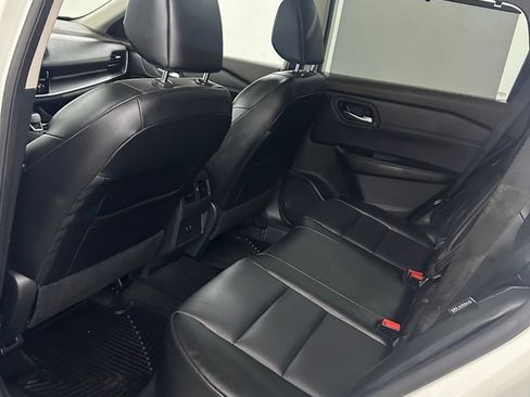 Used 2022 Nissan Rogue SV w/ SV Premium Package AWD/4WD image 24