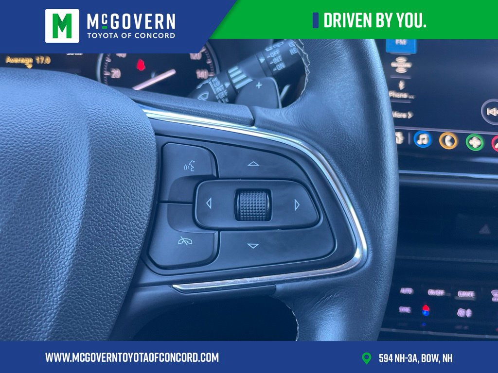 Used 2021 Buick Envision Essence AWD/4WD image 29