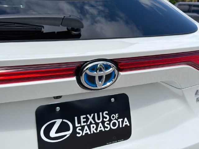 Used 2021 Toyota Venza Limited AWD/4WD image 11