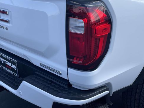 New 2026 GMC Canyon Elevation w/ Convenience Package image 27