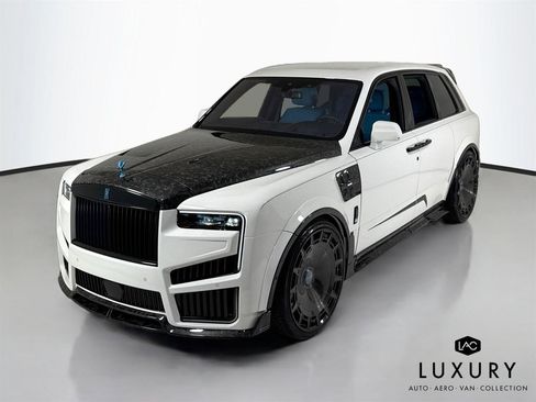 Used 2026 Rolls-Royce Cullinan AWD/4WD image 4