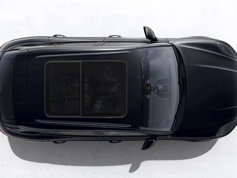 New 2026 Porsche Macan image 5