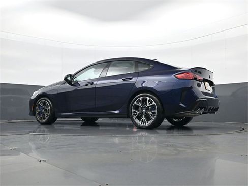 Used 2025 BMW M235i xDrive w/ Premium Package image 28