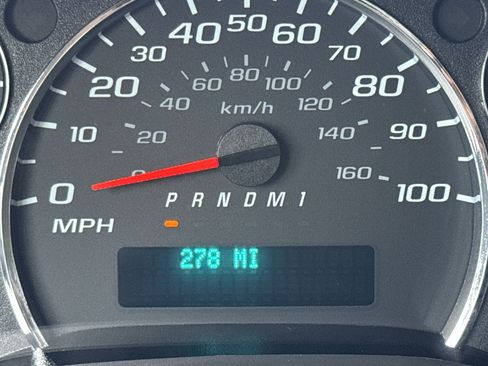 New 2025 GMC Savana 3500 w/ Power Convenience Package image 21