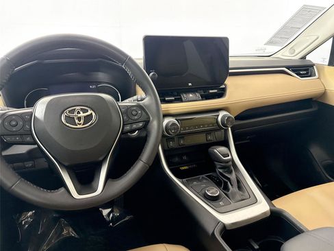 Certified 2023 Toyota RAV4 XLE Premium image 35