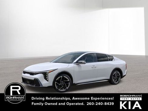 New 2026 Kia K4 GT-Line image 3