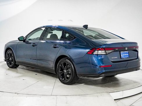 Certified 2025 Honda Accord SE image 6