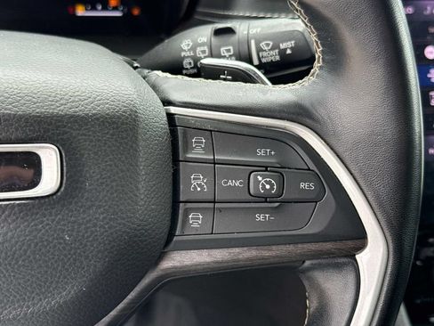 Used 2022 Jeep Grand Cherokee Limited RWD image 22