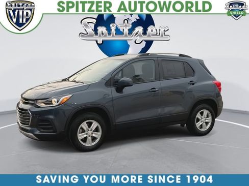 Certified 2022 Chevrolet Trax LT w/ LT Convenience Package image 5