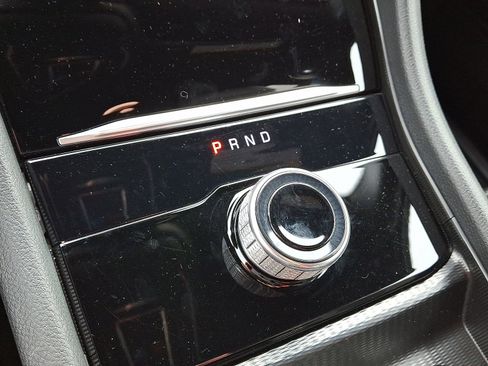 Used 2024 Jeep Grand Cherokee Altitude image 14