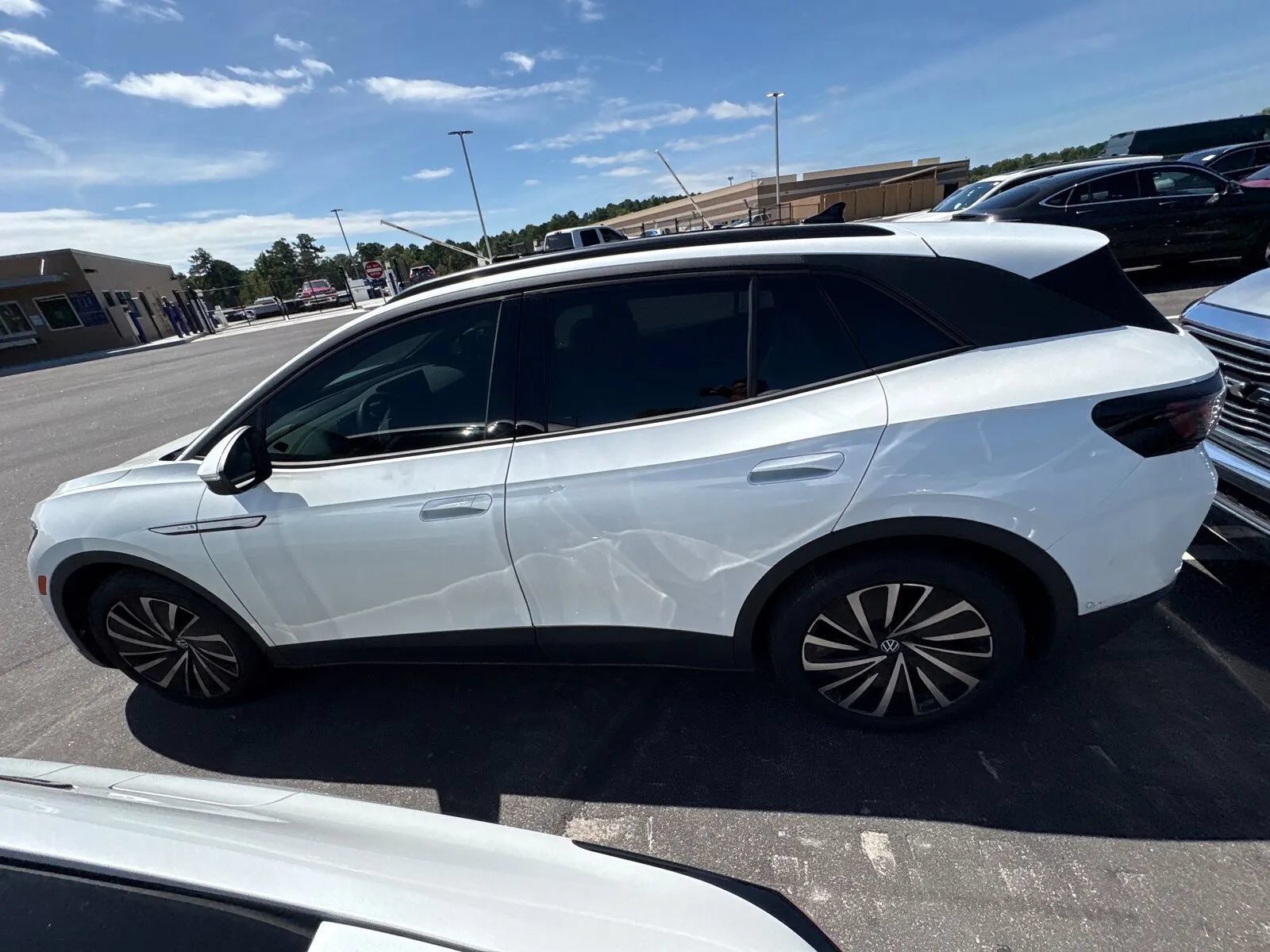 Used 2024 Volkswagen ID.4 S RWD image 2