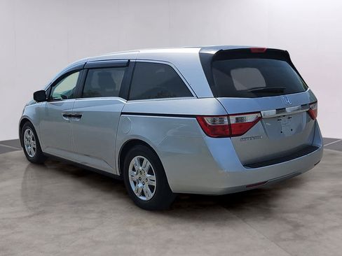 Used 2013 Honda Odyssey LX image 6