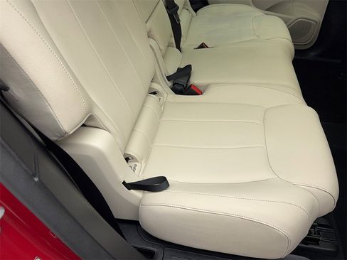 Used 2023 Mercedes-Benz EQB 350 4MATIC SUV w/ Exclusive Package image 51