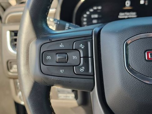 Used 2022 GMC Yukon AT4 AWD/4WD image 22