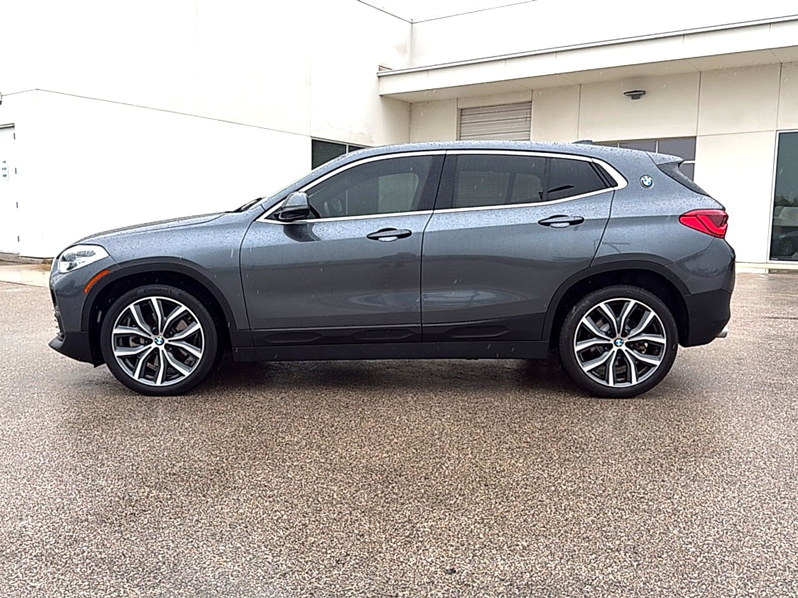 Used 2020 BMW X2 xDrive28i w/ Premium Package AWD/4WD image 4