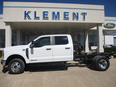 New 2026 Ford F350 XL w/ XL Chrome Package