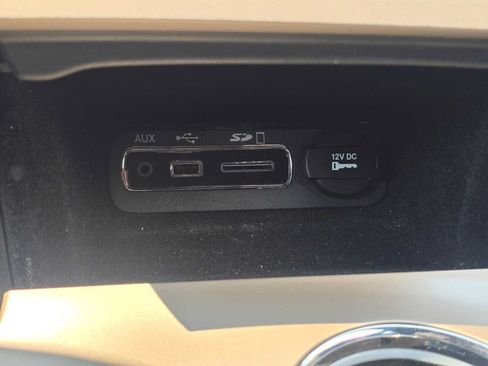 Used 2014 Jeep Grand Cherokee Limited AWD/4WD image 29