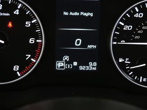 Certified 2025 Subaru Forester Premium AWD/4WD image 16