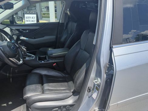 Used 2021 Subaru Outback Limited XT AWD/4WD image 8